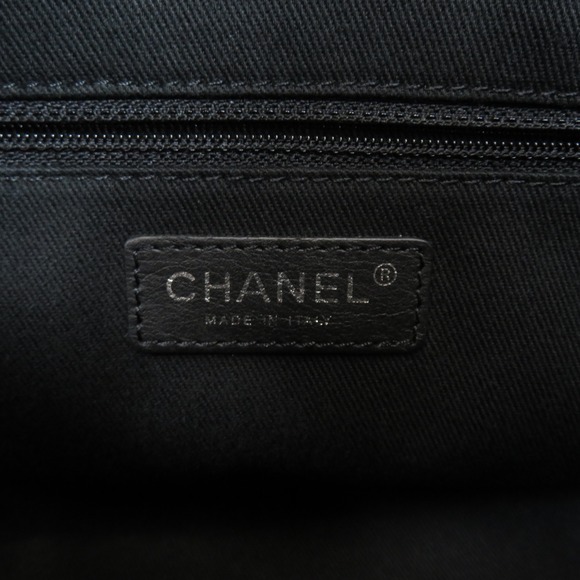 Chanel Chain Shoulder Bag Matelasse Silver Hardware Lambskin - Picture 6 of 9